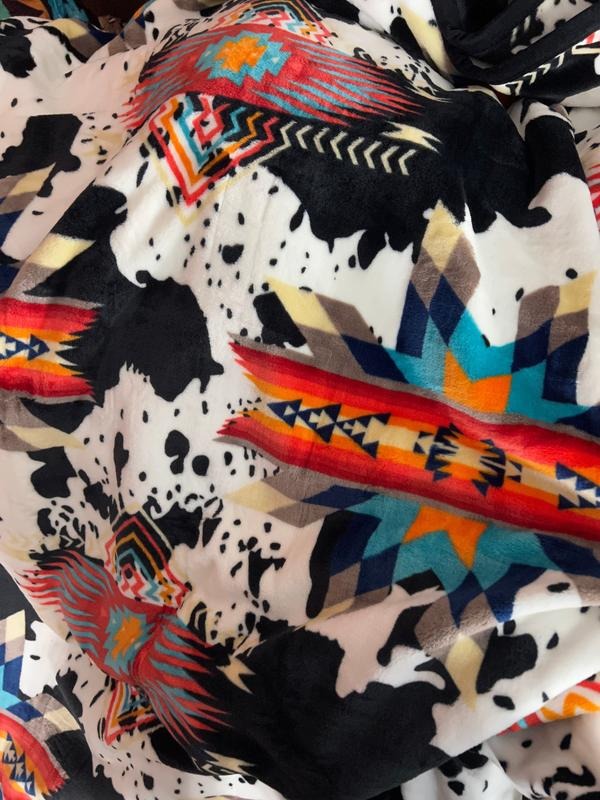 Z The Cadence Oversized Blanket 82" x 90"