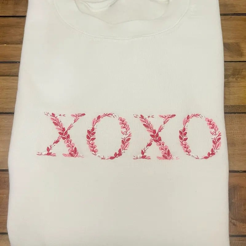 floral embroidered sweatshirt , Valentine's Day sweatshirts, Womenswear, Comfort Unisex, Embroidery Oversized