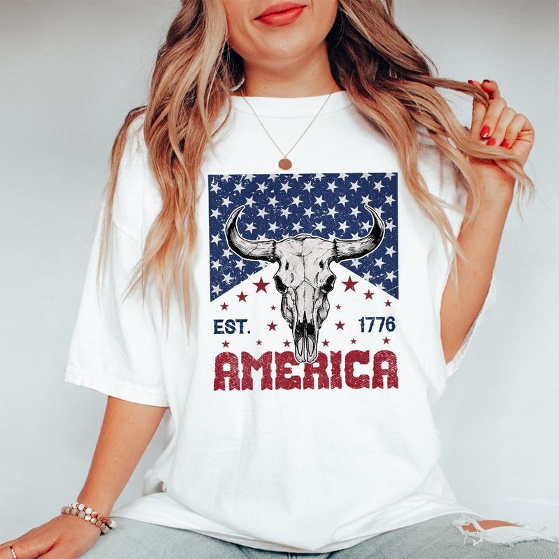 America Established 1776 Shirt, 4th Of July T-Shirt, Patriotic Skull Tee, Independence Day Retro Shirt, USA Pride Top, American Flag Stars and Stripes, Women's Patriotic Wear, Comfortable Casual Women's T-Shirt, Fourth Of July Outfit