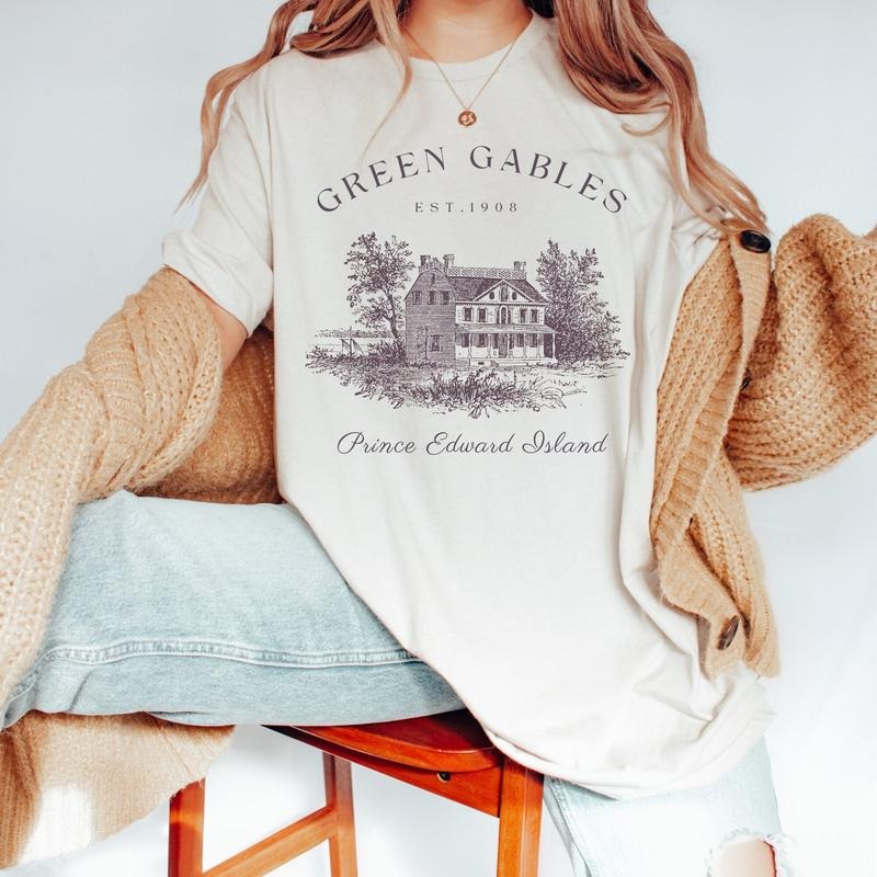 Anne of Green Gables Shirt Anne with an E T-shirt Anne of Green Gables tshirts light academia shirt book shirt bookish shirt Anne Shirley