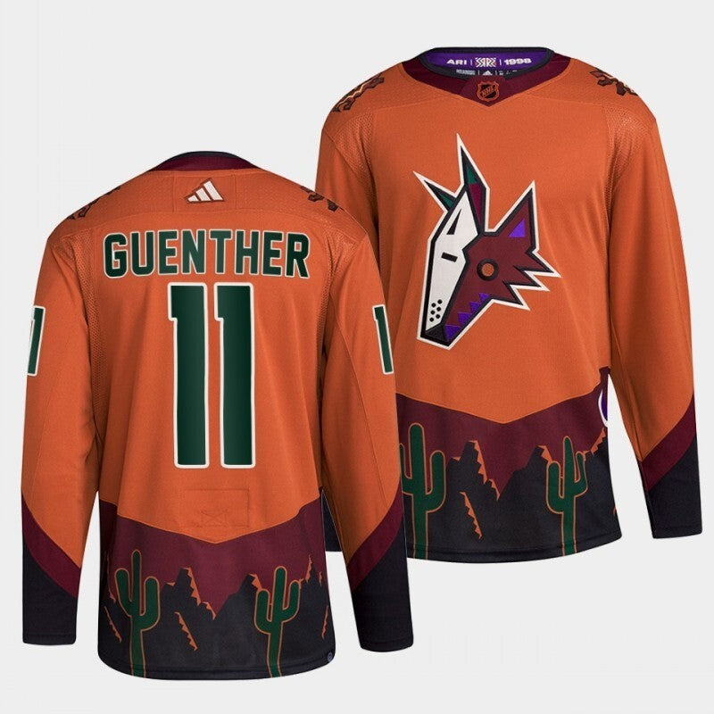 Arizona Coyotes #11 Dylan Guenther