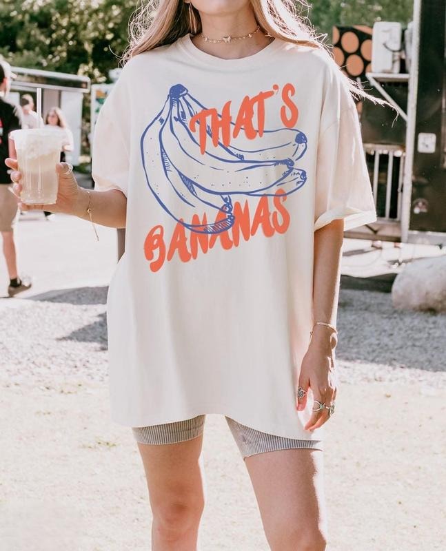 Banana Tshirt, Fruit Shirt, Funny Banana, Vintage Aesthetic, Retro Graphic Tee, Bananas Tee T-Shirt, Funny Fruit T Shirt, Food TShirt, Humorous