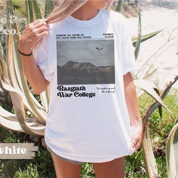 Basgiath War College T-Shirt Fourth Wing Merch Riders Quadrant Merch Violet Sorrengail Xaden Riorson Iron Flame The Empyrean Series Romantasystyle{n002}3