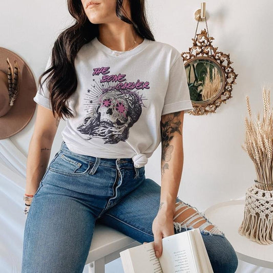 Bone Carver Vintage tshirt | ACOTAR Inspired Merch | SJM Inspird Merch | Graphic Bookish Tshirt | Booktok Inspired Shirt, Casual Cotton Crewneck