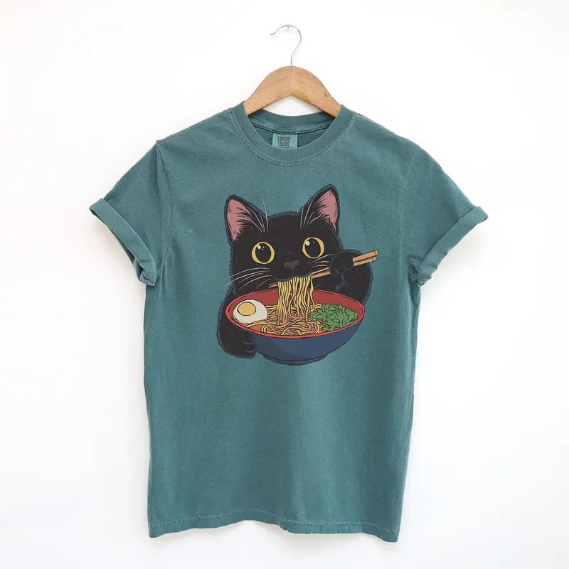 Cat Ramen Tshirt, Cute Comfort Colors Shirt, Ramen lover Cat Shirt Fit Top