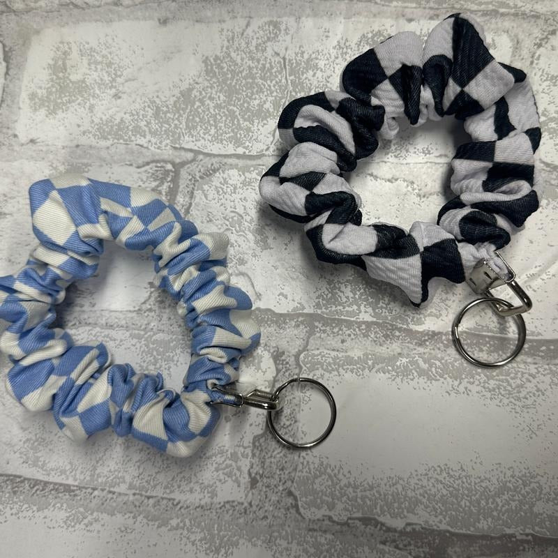 Checkered Scrunchie Wristlet Keychain T-Shirts, Hoodie, Sweatshirt | WearSparks.com