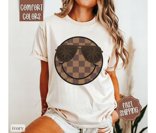 Checkered Smile Brown Comfort Colors, Happy Face Shirt, Oversized Beach Tee
