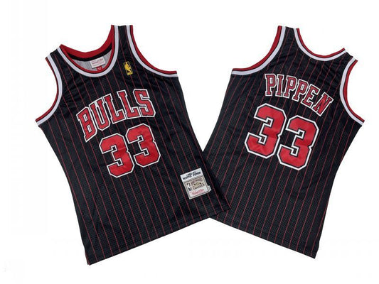 Chicago Bulls #33 Scottie Pippen Bulls 33 # Black Red 96-97 Season Mitchell Retro Jersey -- Scottie . Pippen Style 2