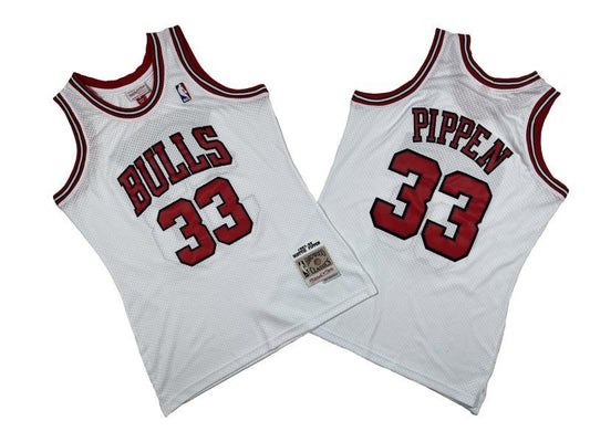 Chicago Bulls #33 Scottie Pippen Bulls 33 # White 97-98 Season Mitchell Retro Jersey -- Scottie . Pippen Style 1