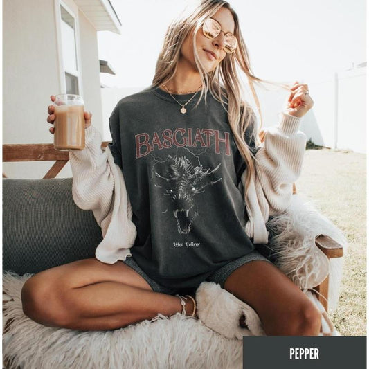 Comfort Color Basgiath war college T-shirt, Distressed Fourth wing merch, Iron flame merch, Tairn and Violet Sorrengail, bookish Fabric Oversized
