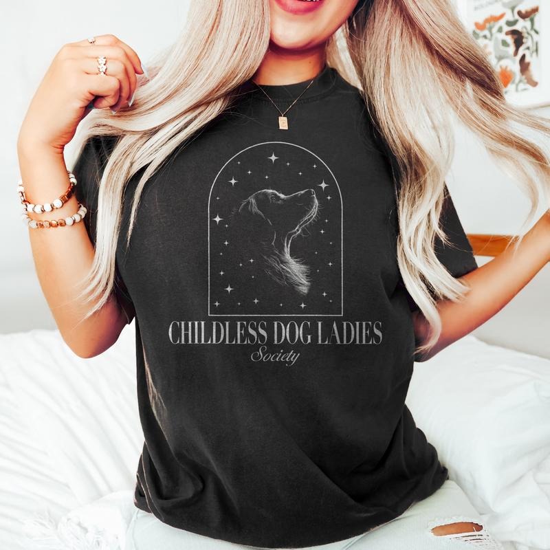 Comfort Colors A Woman's Place Is In the White House T-shirt, Kamala Harris Shirt, Kamal for President T-Shirt, Activist T-Shirt