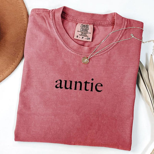 Comfort Colors Auntie Tee, New Auntie Shirt, Pregnancy Announcement TShirt for Aunt, Gift for Aunt to Be