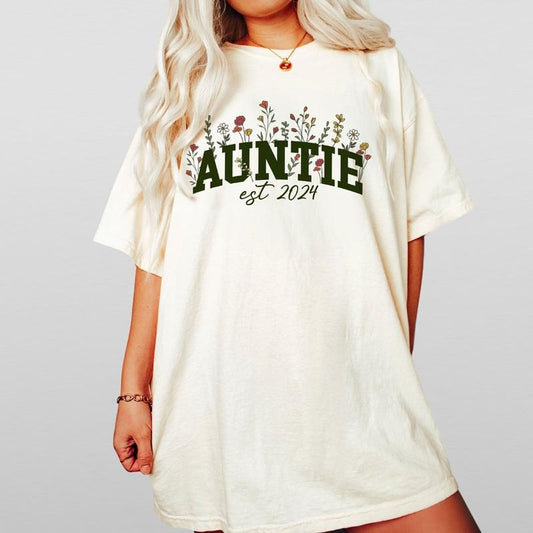 Comfort Colors Auntie Wildflower Shirt, Aunt Mothers Day Gift, Floral Auntie Shirts, Cool Aunt Tshirt, Auntie Floral Gifts for Aunt, Mothers Day Shirt, Aunt Birthday Gift, Cute Auntie Tee, Gift for Her, New Aunt Gift, Mother Day Women Top Casual