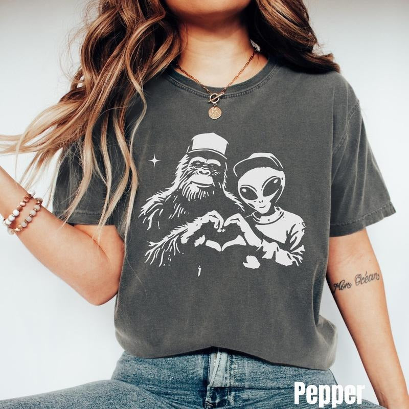 Comfort Colors Bigfoot Alien T-Shirt, Funny UFO Encounter Tee, Cryptid Sasquatch Shirt, Paranormal Gift, Ultra Soft Cotton Tee, Everyday Casual Wear