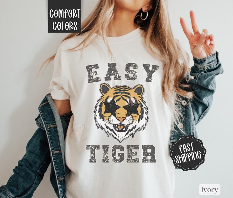 Comfort Colors Easy Tiger Shirt Women's Fitted Crew Neck Casual Summer Top 100% US Cotton Oversized Streetwear