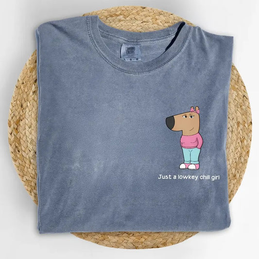 Comfort Colors Just A Lowkey Chill Girl Shirt for Women, Funny Dog Meme Tee, Girly Coquette Bow Dog Tshirt, Chill Girl T-shirt, Casual Womenswear