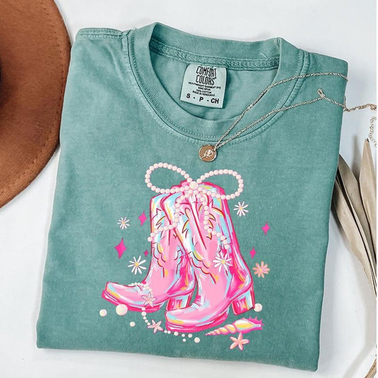 Comfort Colors Pearl Bow Cowgirl Boots Shirt, Summer Vibes Tee, Western Summer T-Shirt, Girly Summer Cowgirl Shirt