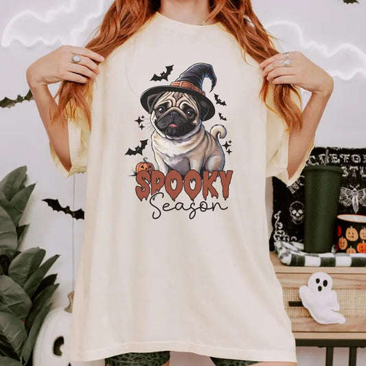 Comfort Colors Pug Halloween Shirt, Halloween Pug T-Shirt, Pug Lover Shirt, Funny Pug Fall Shirt Pug Mom Gift for Pug Lover Shirt Spooky Season, Pug Owner