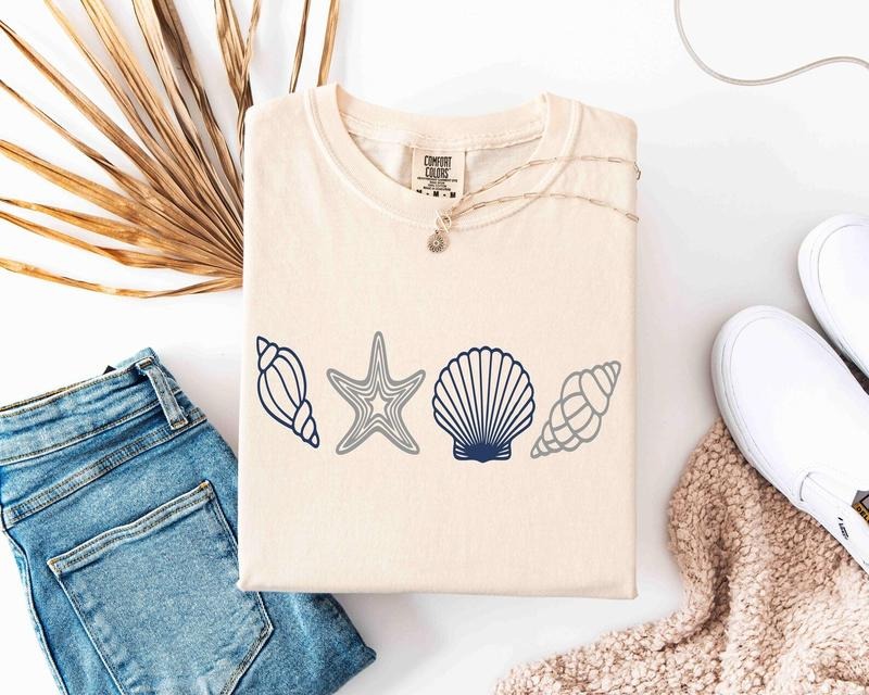 Comfort Colors SeaShell Tee, Ocean Shirt, Beach Shirt, Summer Tee, Tropical T-Shirt, Aesthetic Shirt, Summer Woman Shirt, SeaShell T-shirt