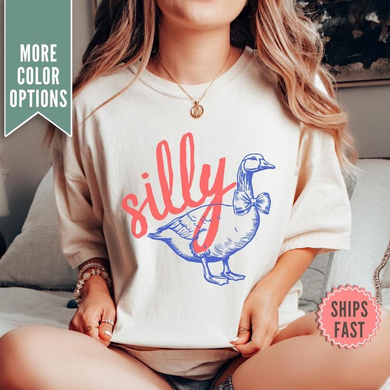 Comfort Colors Silly Goose T-Shirt, Comfort Colors Silly Goose T-Shirt, Funny Shirt Gift, Trendy Tee Retro Funny Meme...