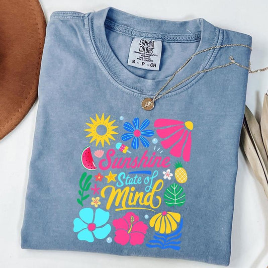 Comfort Colors Sunshine State Of Mind T-Shirt, Beach Tee Retro Flowers Summer, Trendy Summer Shirt, Sunshine T-Shirt, Preppy Summer Shirt