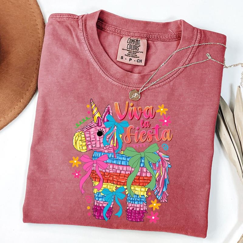 Comfort Colors Viva La Fiesta Tee, Mexican Pinata Coquette Bow Shirt, Mexican Party T-Shirt, Fiesta Vibes Shirt