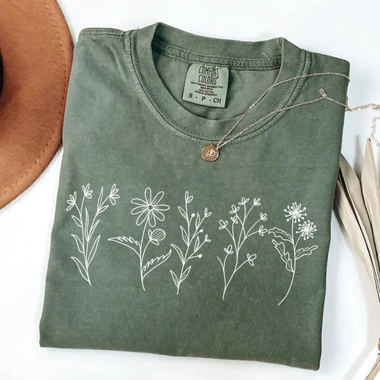 Comfort Colors Wildflower T-Shirt, Floral Cottagecore Shirt, Botanical Shirt, Flower T-Shirt, Nature Shirt, Wildflower T-shirt