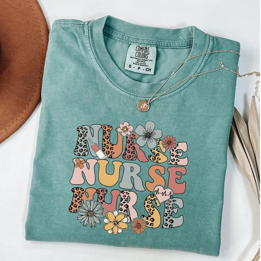 Comfort Colors Wildflowers Nurse T-Shirt, Retro Nurse Shirt, RN Shirt Registered Nurse Shirt, Nursing Student T-Shirt