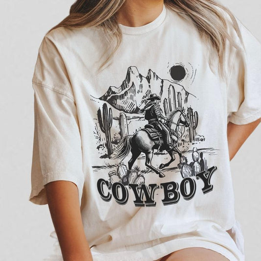 Comfort Shirt Gift for Her, Retro Wild West Shirt, Retro Cowboy Shirt, Vintage Howdy T-Shirt, Vintage 90s Cowboys Tee, Howdy Shirt, Cowgirl Shirt for Girl, Cute Country Shirts, Oversized Graphic Tee, Wild West Gifts for Women, Gift for Mom, Women Top