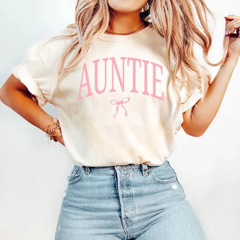 Coquette Auntie Pink Bow T-Shirt, Coquette Bow Aunt Tee Shirt, Pink Mom Girly Sweatshirt, New Aunt Tee, Mom Life Sweater,...