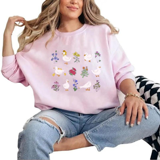 Cottagecore Duck Tshirt Clothing Vintage Botanical Print Sweatshirt Vintage Floral Crewneck Wildflower T-shirt Cotton Womenswear