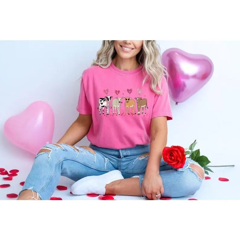 Cow Lover Valentines Sweatshirt, Cow Lover Gift, Valentines Day Shirt, Cow Sweatshirt, Valentines Day Sweater, Cow Valentine Sweater, XOXO