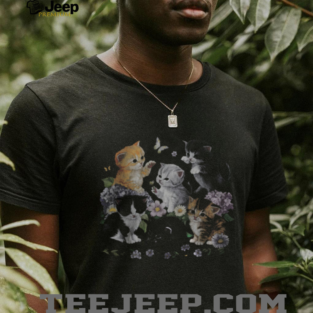 Cute Kittens Floral Garden Cottagecore Aesthetic Vintage Style T Shirt