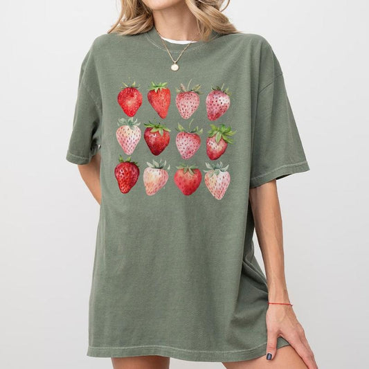 Cute Strawberry Tshirt, Comfort Summer Strawberry Shirt, Cottagecore Berries Tshirt, Strawberry Aesthetic for Women, Botanical Garden Tshirt, Botanical Shirt for Her, Birthday Gift for Women, Strawberry Lover Tee, Fruit Lover Tee, Farm Fruits Women Top