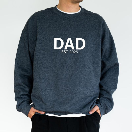 Dad Est 2025 Sweatshirt, Personalized Dad Crewneck, Custom Year Dad Anniversary Long Sleeved Pullover, Gift For New Dads