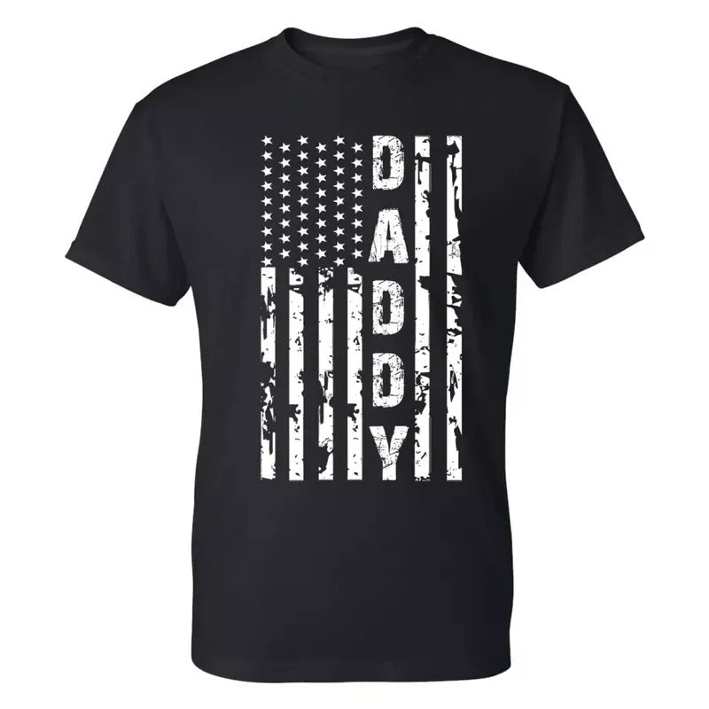 Daddy American Flag Best Dad Fathers Day T-Shirt Gift for Dad Papa Tee Menswear Top