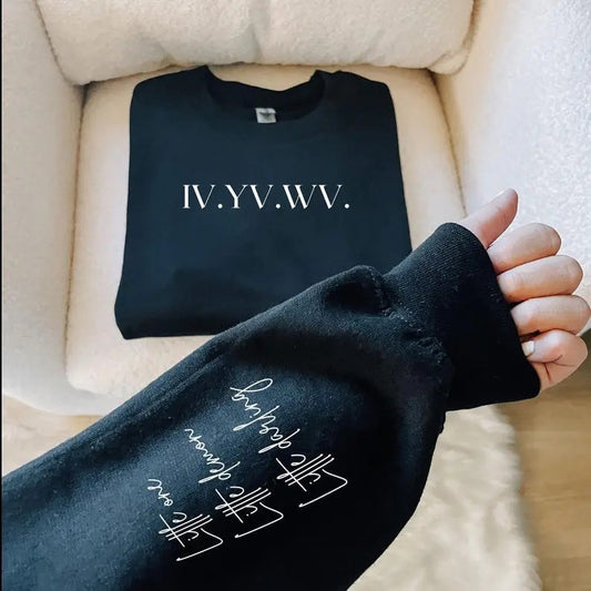 Dark Romance Sweatshirt with 'I Vow You Vow We Vow' romance lover book | Sleeve Design "Little one, demon, darling" Smut reader