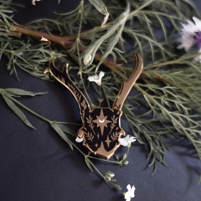 Deer Skull Pin