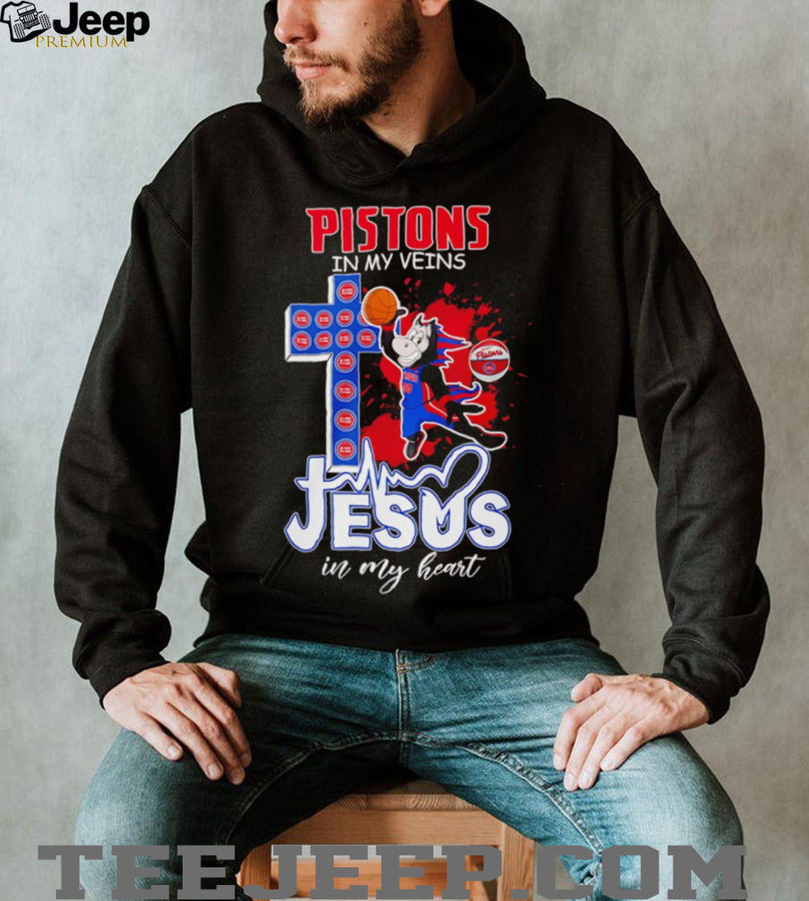 Detroit Pistons Basketball Hooper Mascot Cross Jesus In My Heart Fans Vintage Men T Shirt