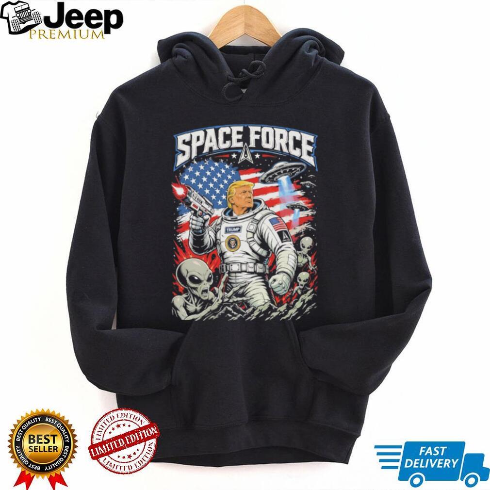 Donald Trump Space Force Alien Invasion Patriotic American Flag Vintage Men Fans T Shirt