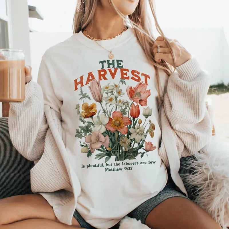 Fall Christian T-Shirt, The Harvest Is Plenty & Workers Are Few Sweatshirt, Grateful Christian Retro Scripture Sweater, Floral Womenswear Tee