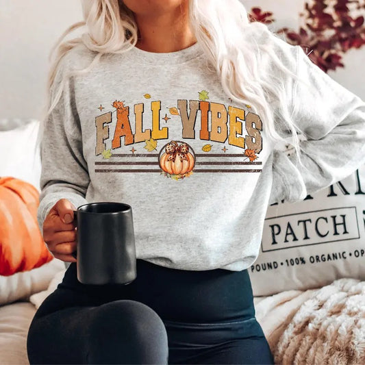 Fall Vibes Leopard Pumpkin Shirt, Trendy Fall Pumpkin T-Shirt, Autumn Girl Sweatshirt, Fall Season Clothing, Unisex