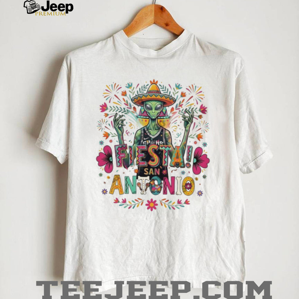 Fiesta San Antonio Alien Sombrero Spurs Basketball White Graphic T Shirt