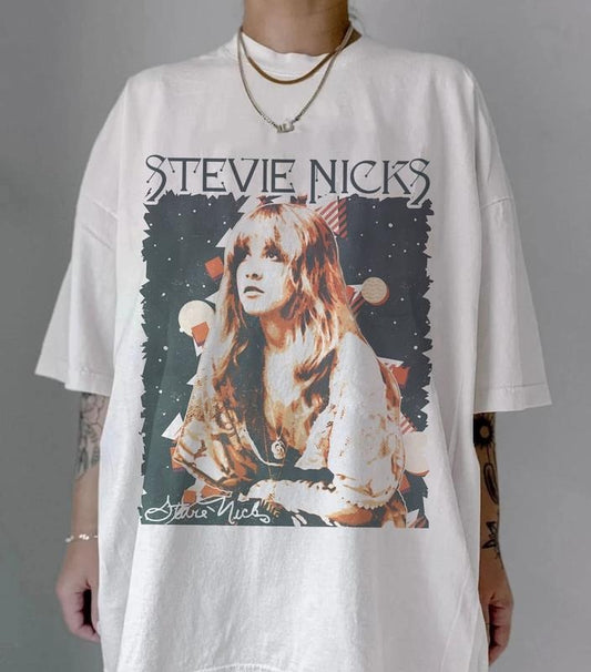 Fleetwood Mac Tshirt Retro Graphic shirt Fleetwood Mac Shirt, StevieNicks Shirt, Stevie Nicks Gift, Gift for men women unisex tshirt