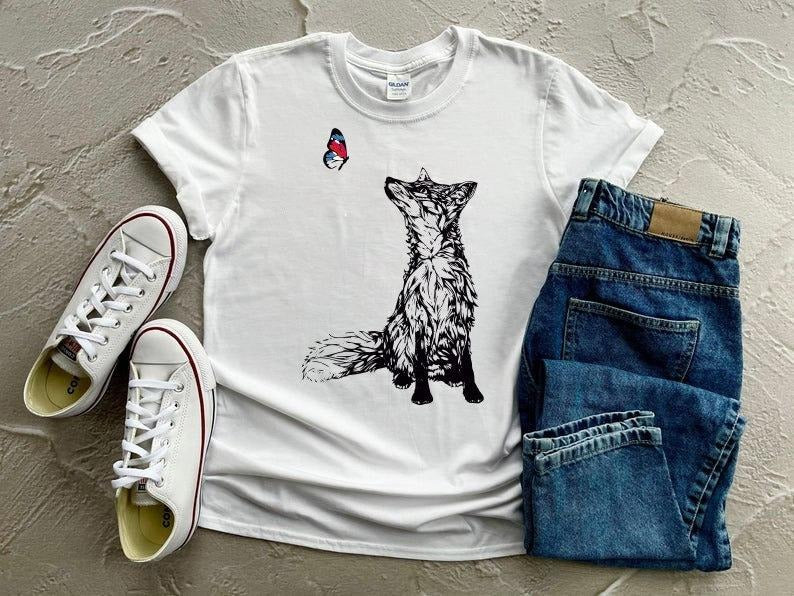 Fox and Butterfly Shirt, Pure Cotton, Nature Top, Hand Drawn Graphic Tee, Fitted Shirts for Women, Fox and Butterfly