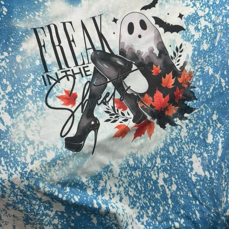 Freak In The Sheets T-Shirt Bleached - Gildan - Unisex - Berry