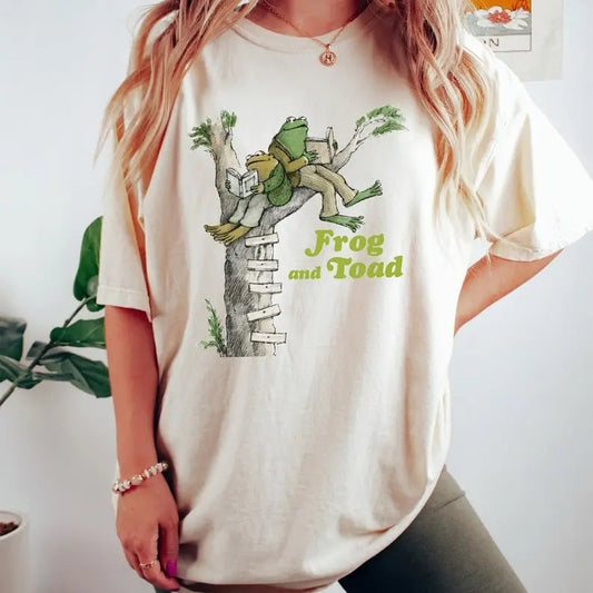 Frog and Toad Shirt, Classic Book Tee, Aesthetic Woman Clothing, Book Lover Gift, Old Book Shirt, Cottagecore tshirt, Bookish Gift.