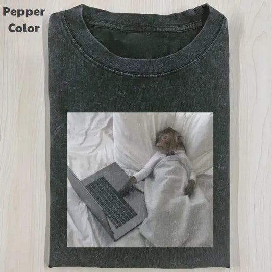 Funny Animal Vintage Graphic Tee, Monkey Using Laptop T-Shirt, Animal Shirt, Unisex Meme Cringe Funny Shirt, Menswear Womenswear Streetwear Cotton Comfort