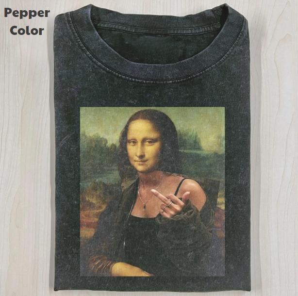 Funny Character Vintage Graphic Tee, Mona Lisa Middle Finger T-Shirt, Unisex Meme Cringe Funny Shirt, Menswear Womenswear Streetwear Cotton Comfort