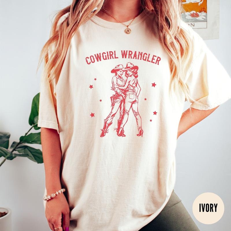 Gay Cowgirl Lesbian Shirt, Femme Lesbian Pride Tshirt, Subtle Bi Pride Lesbian Girlfriend Gift, WLW Tee, Sapphic Western T Shirt, Butch Bait